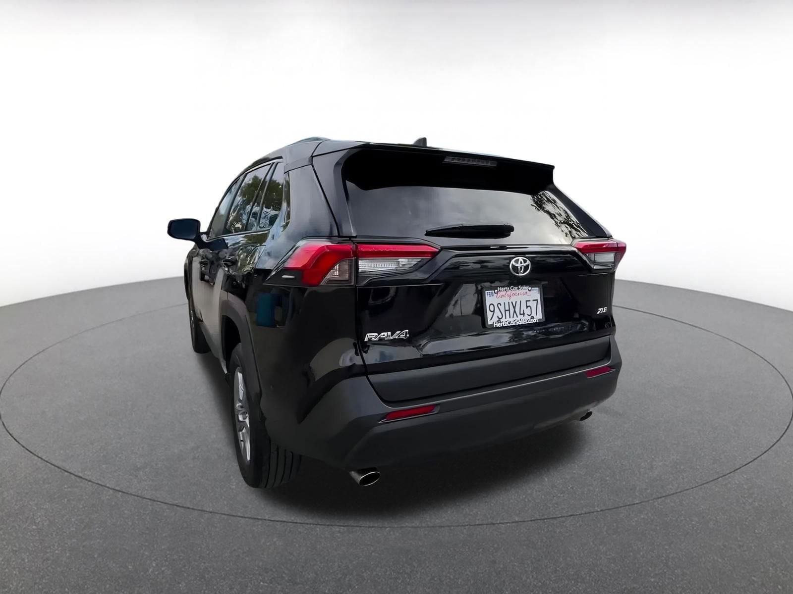 Thumbnail: 2025 Toyota RAV4 - 11