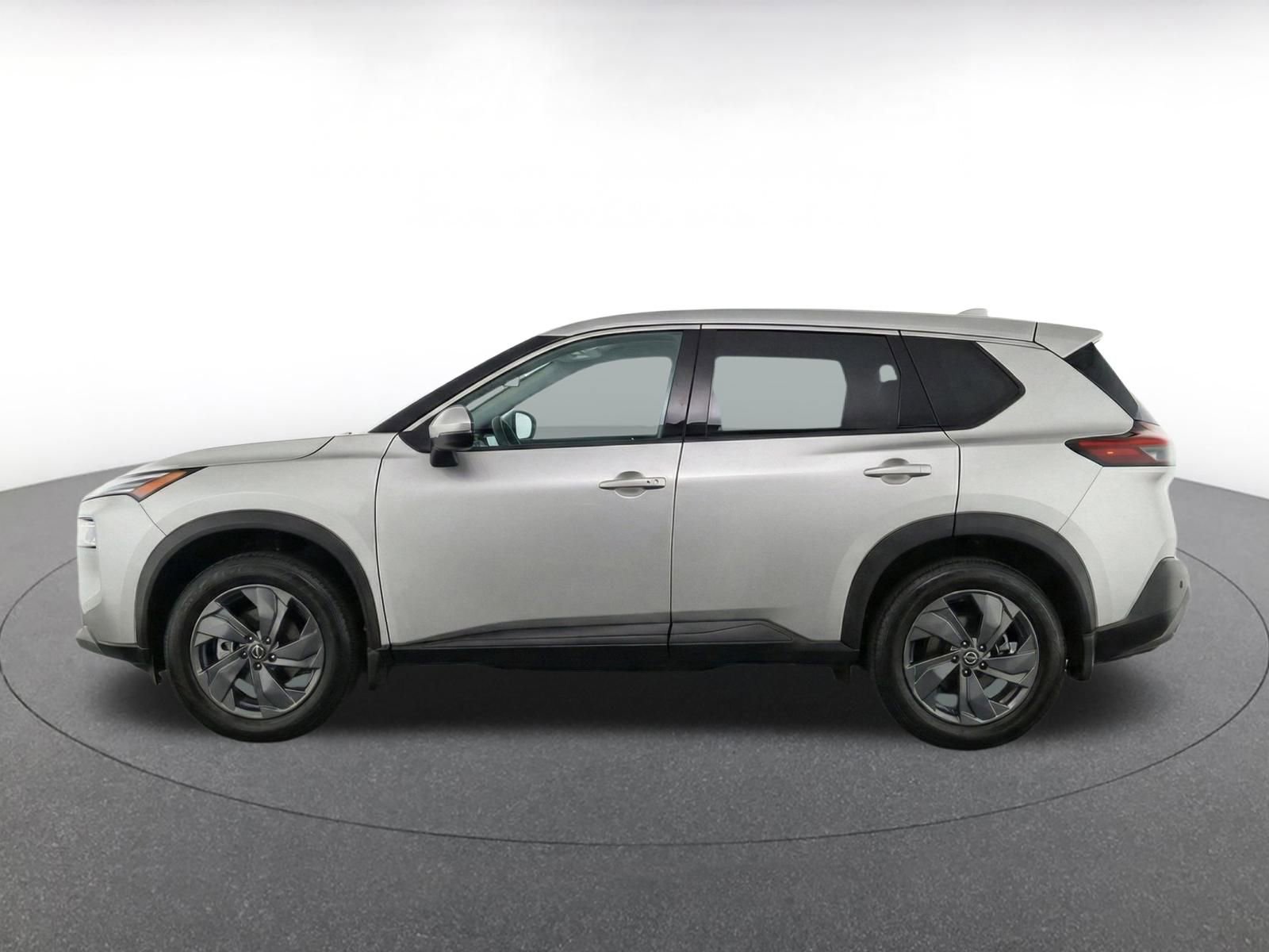 Thumbnail: 2025 Nissan Rogue - 4