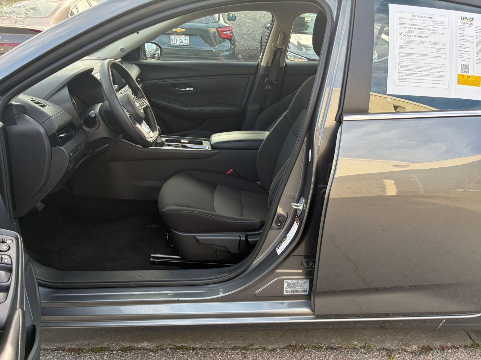 Thumbnail: 2025 Nissan Sentra - 25