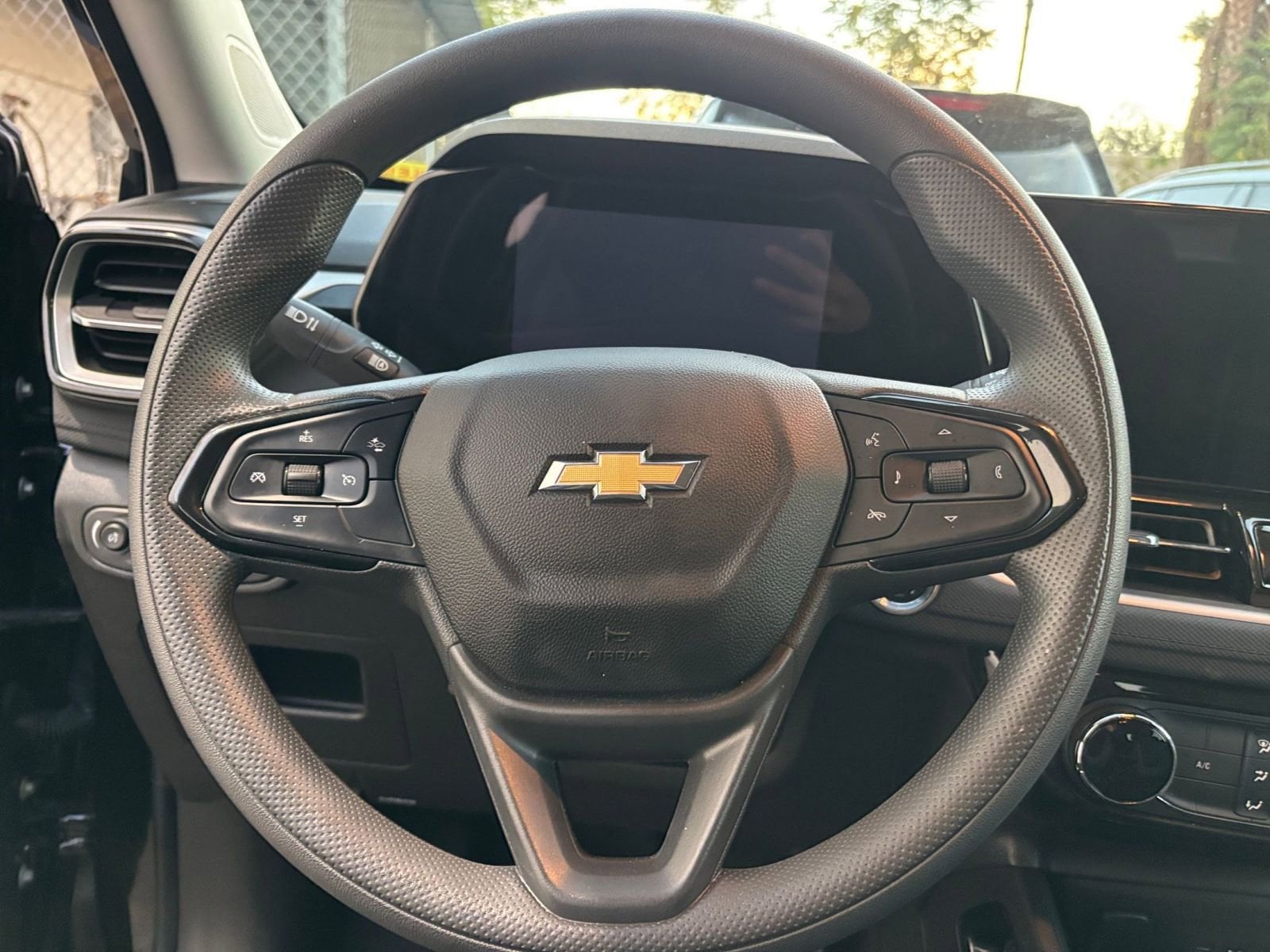 Thumbnail: 2025 Chevrolet TrailBlazer - 28