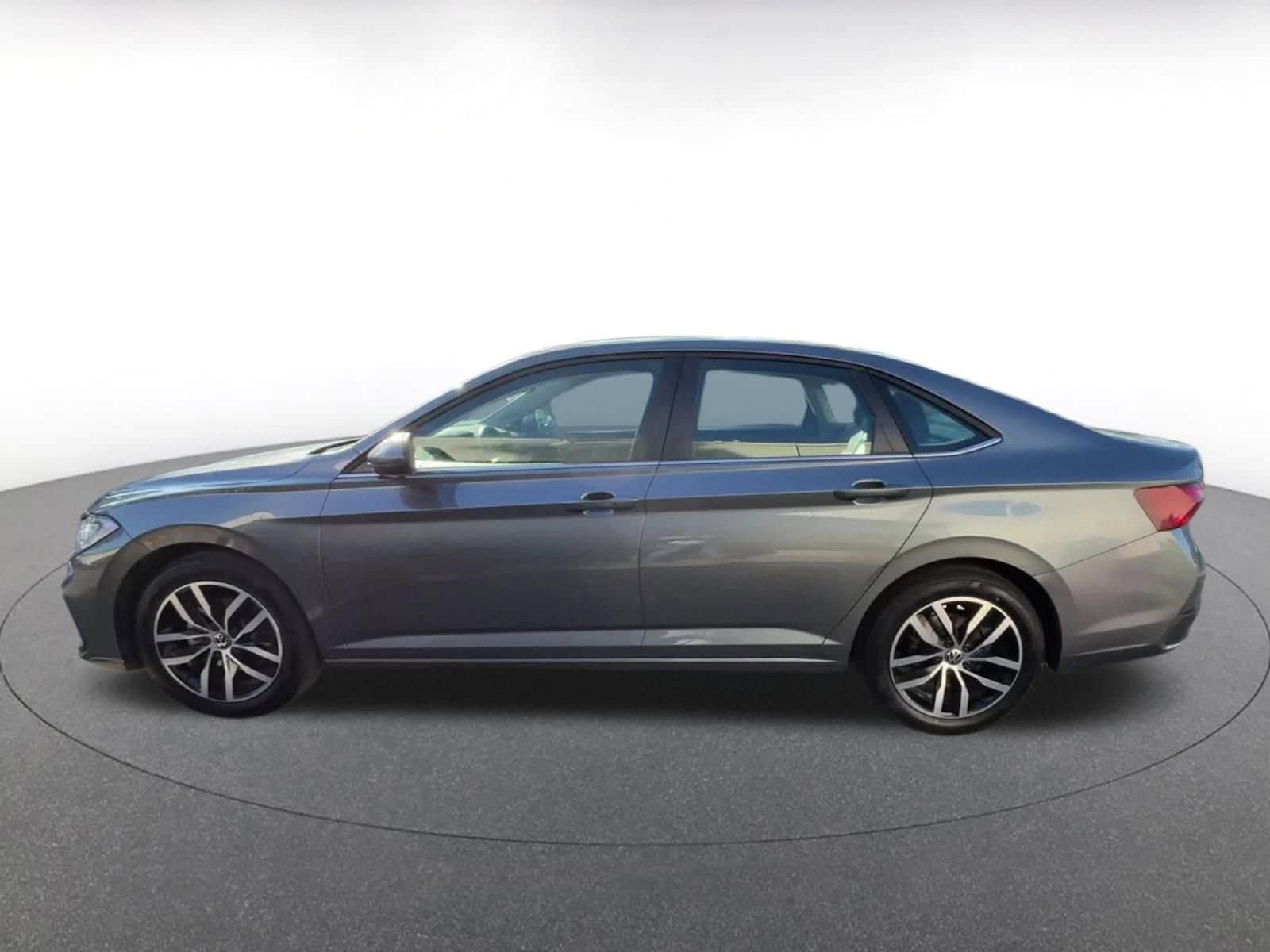 Thumbnail: 2025 Volkswagen Jetta - 9