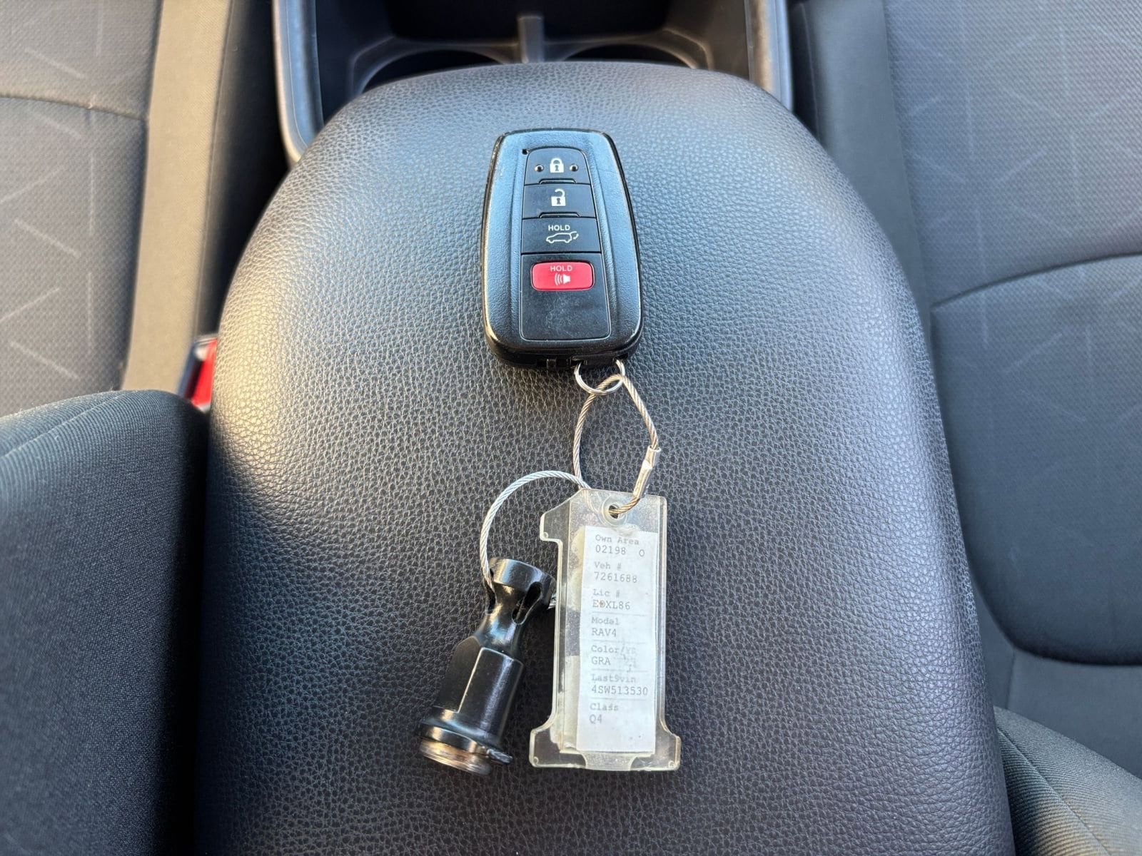 Thumbnail: 2025 Toyota RAV4 - 22