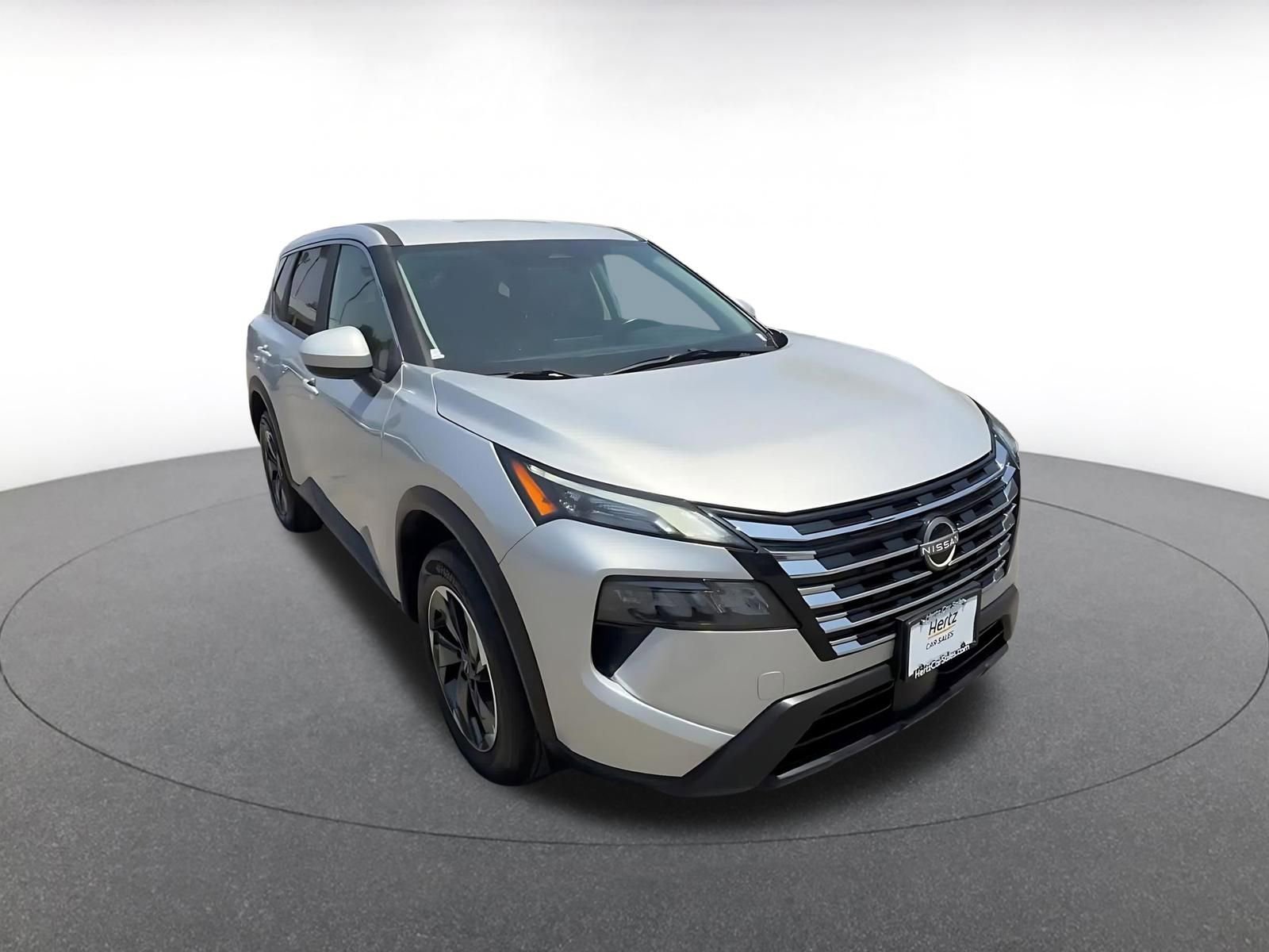 Thumbnail: 2025 Nissan Rogue - 3