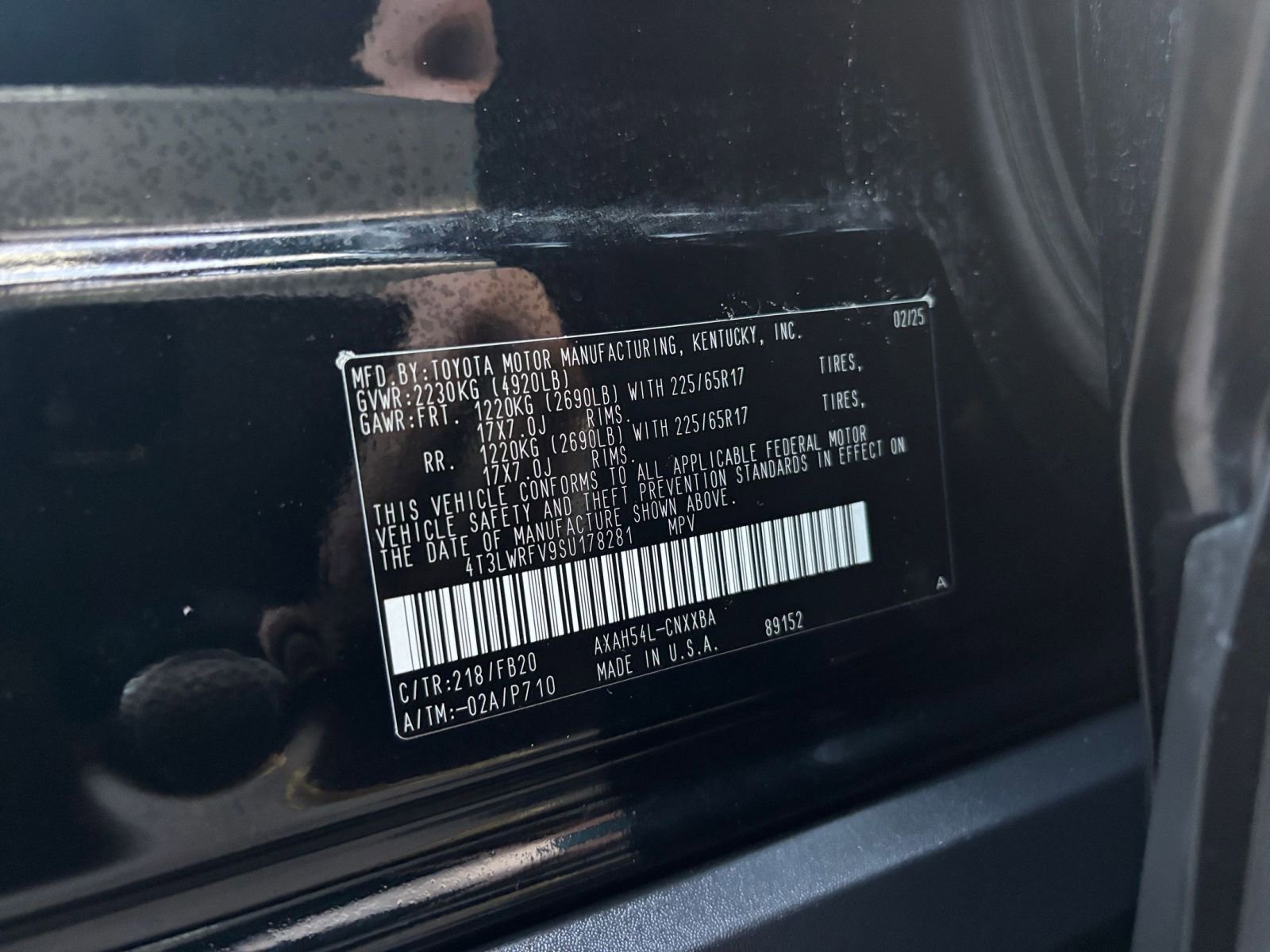 Thumbnail: 2025 Toyota RAV4 - 29