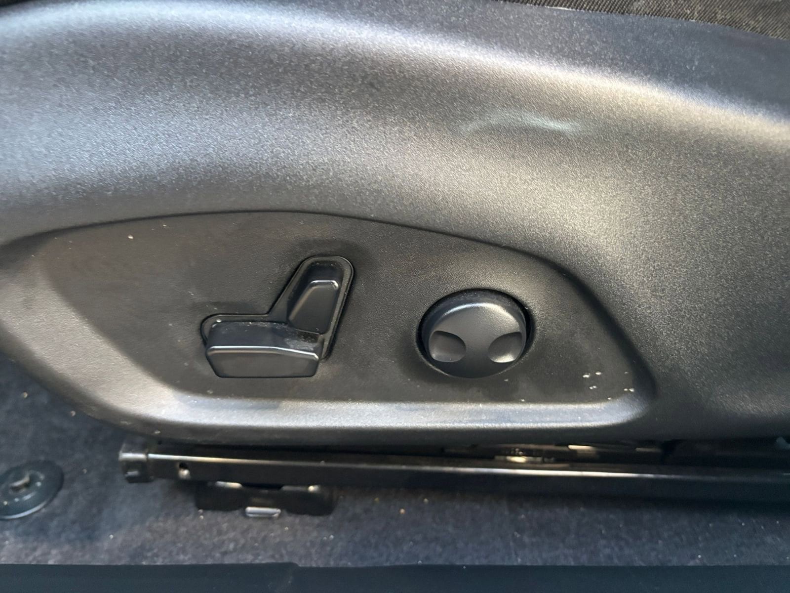 Thumbnail: 2025 Jeep Compass - 23