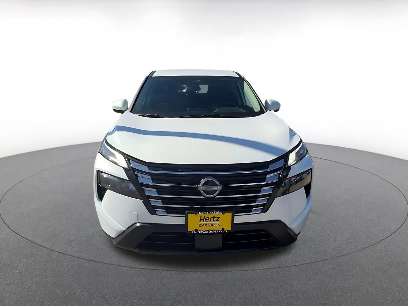 Thumbnail: 2025 Nissan Rogue - 4