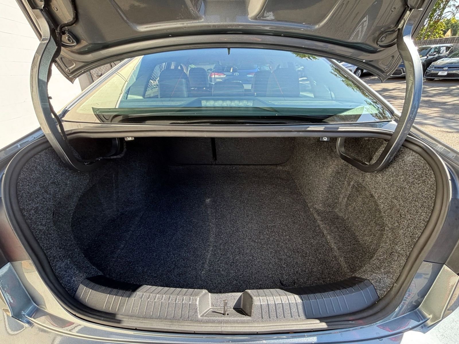 Thumbnail: 2025 Volkswagen Jetta - 31