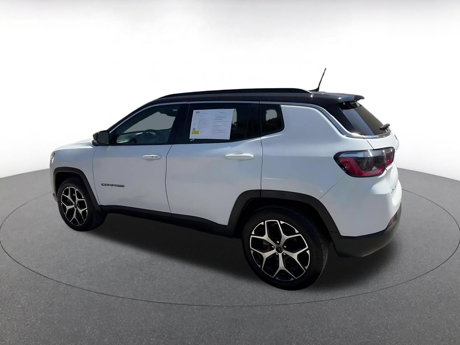 Thumbnail: 2025 Jeep Compass - 8