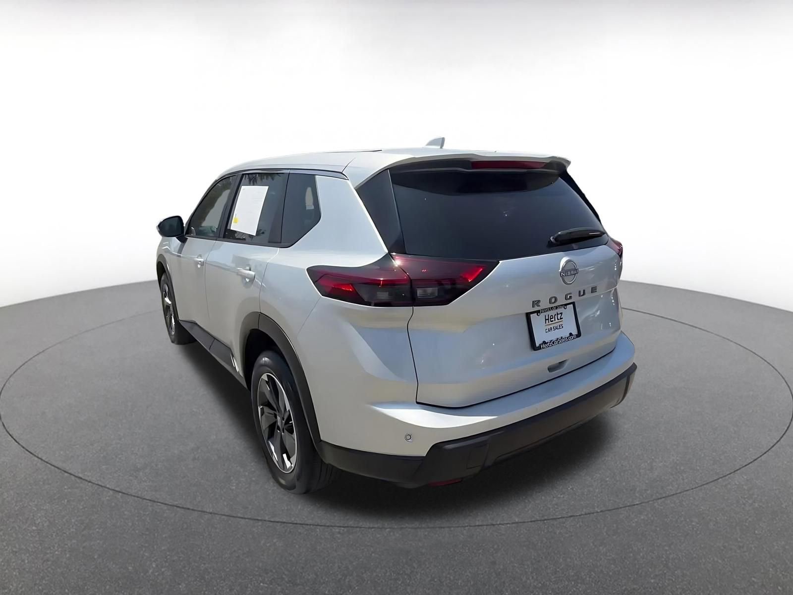 Thumbnail: 2025 Nissan Rogue - 11