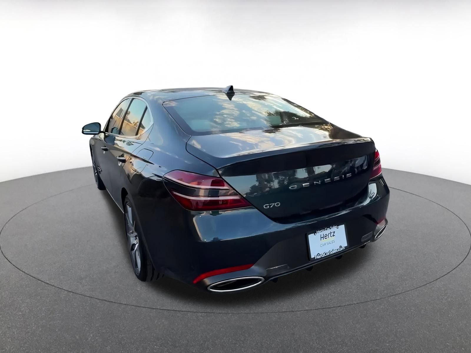 Thumbnail: 2025 Genesis G70 - 11