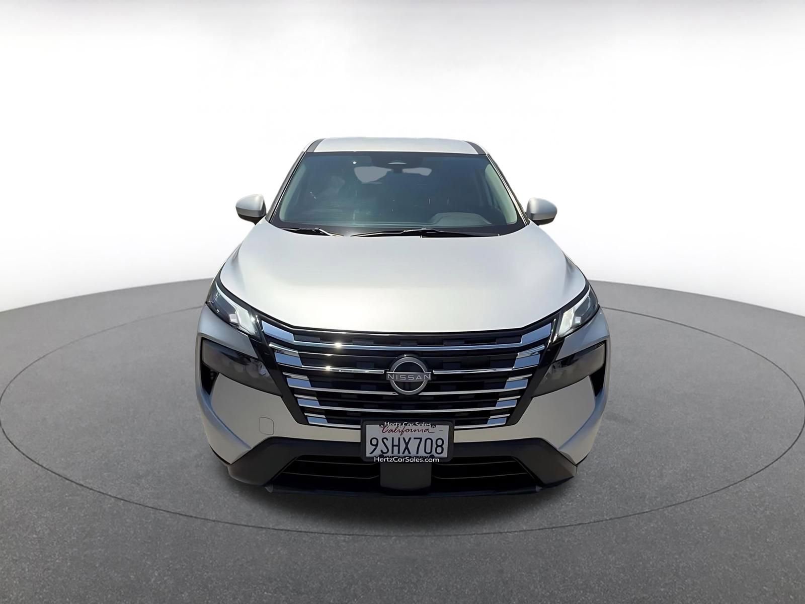 Thumbnail: 2025 Nissan Rogue - 4
