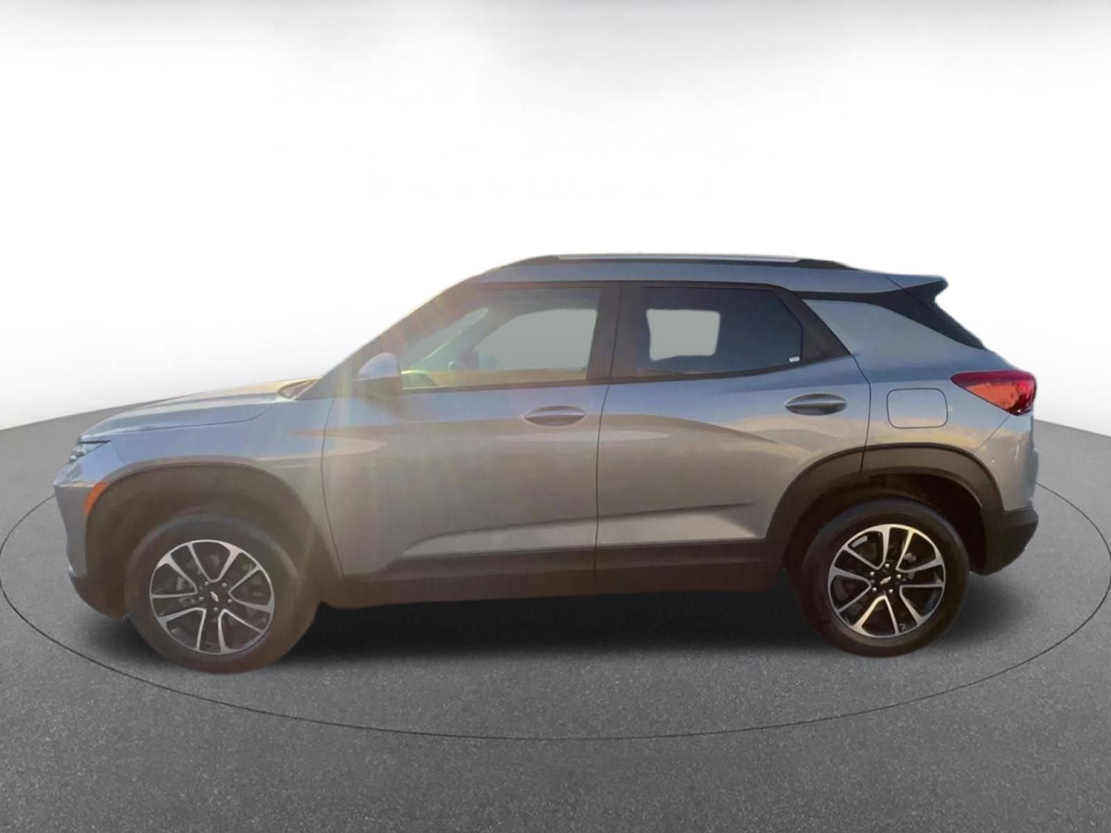 Thumbnail: 2025 Chevrolet TrailBlazer - 9