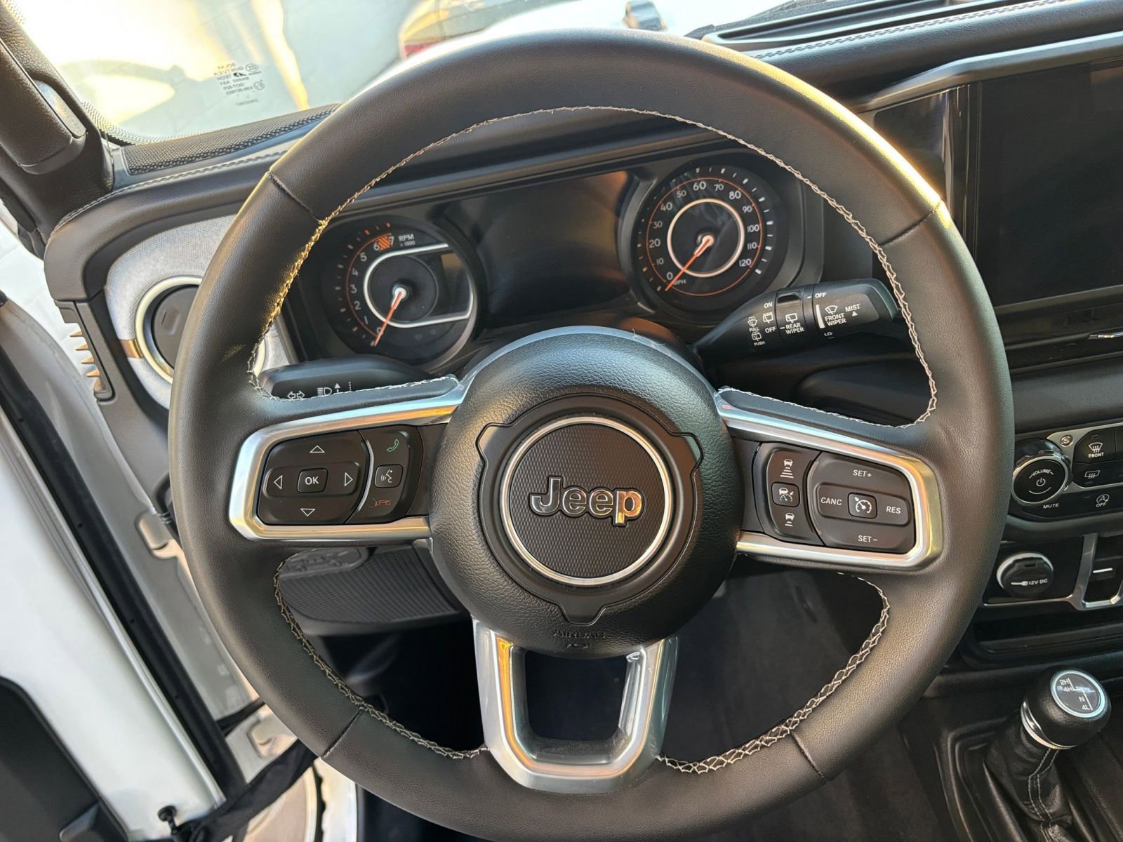 Thumbnail: 2025 Jeep Wrangler - 28