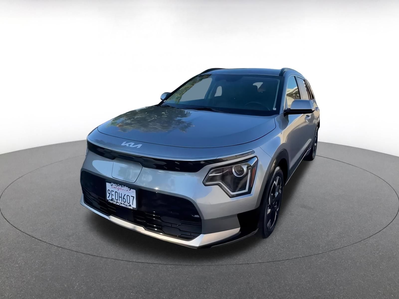 Thumbnail: 2023 Kia Niro - 6