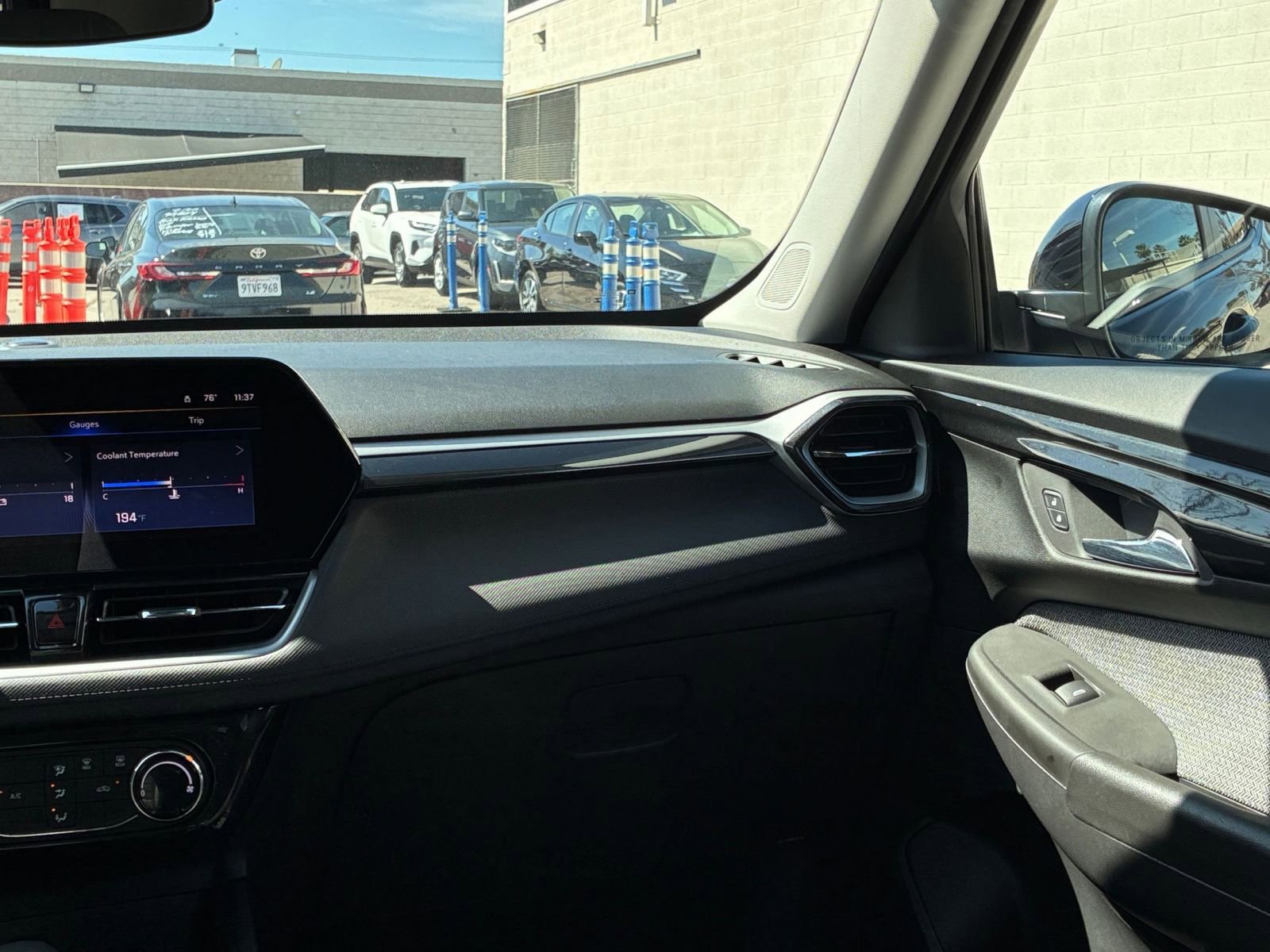 Thumbnail: 2025 Chevrolet TrailBlazer - 34