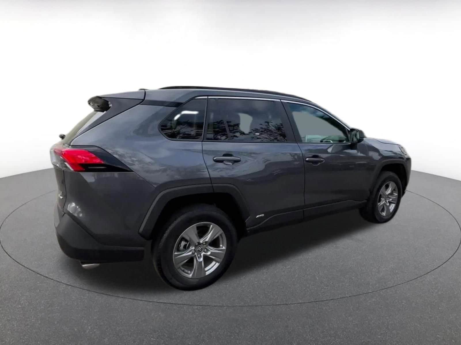 Thumbnail: 2025 Toyota RAV4 - 15