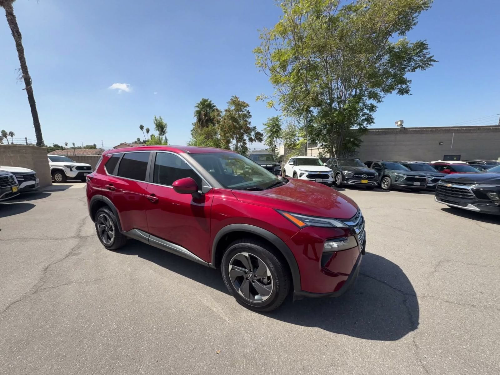 Thumbnail: 2025 Nissan Rogue - 2