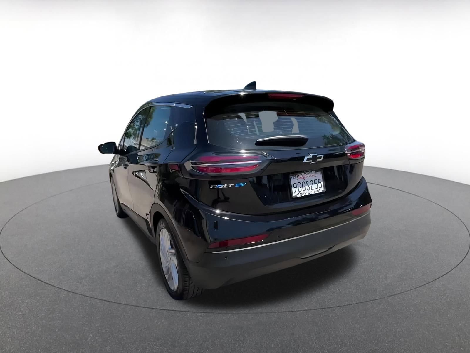 Thumbnail: 2023 Chevrolet Bolt EV - 11