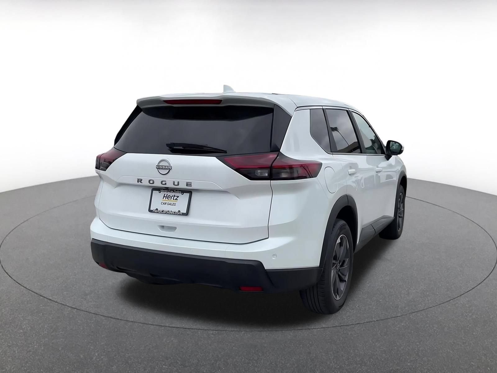Thumbnail: 2025 Nissan Rogue - 14