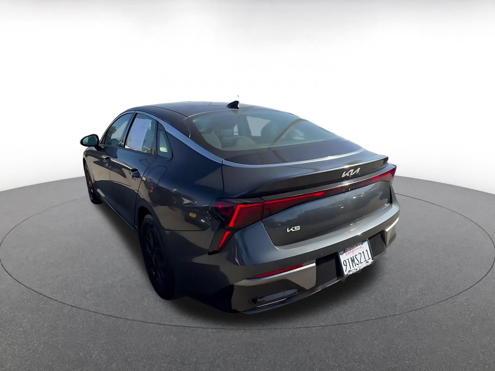 Thumbnail: 2025 Kia K5 - 10