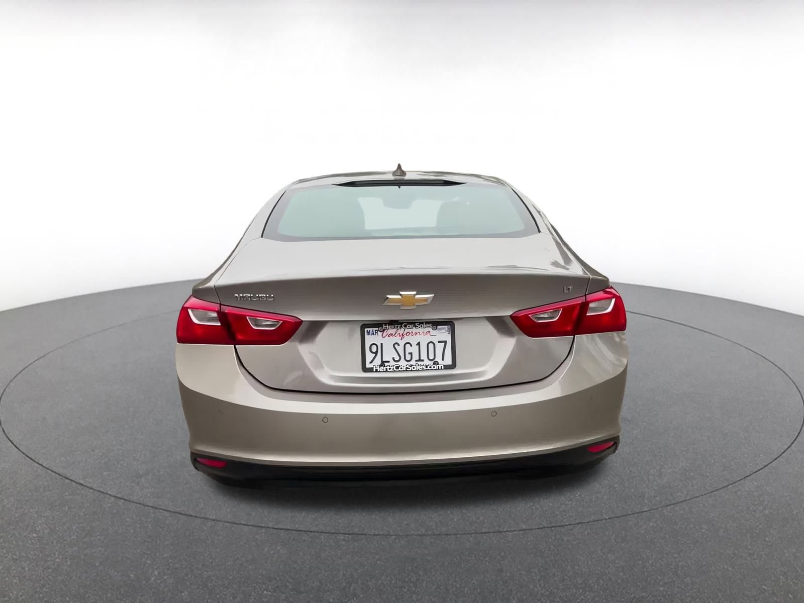 Thumbnail: 2024 Chevrolet Malibu - 12