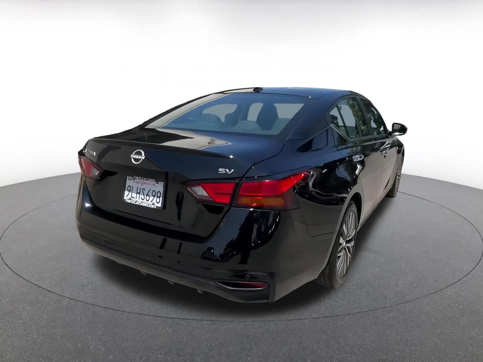 Thumbnail: 2024 Nissan Altima - 14