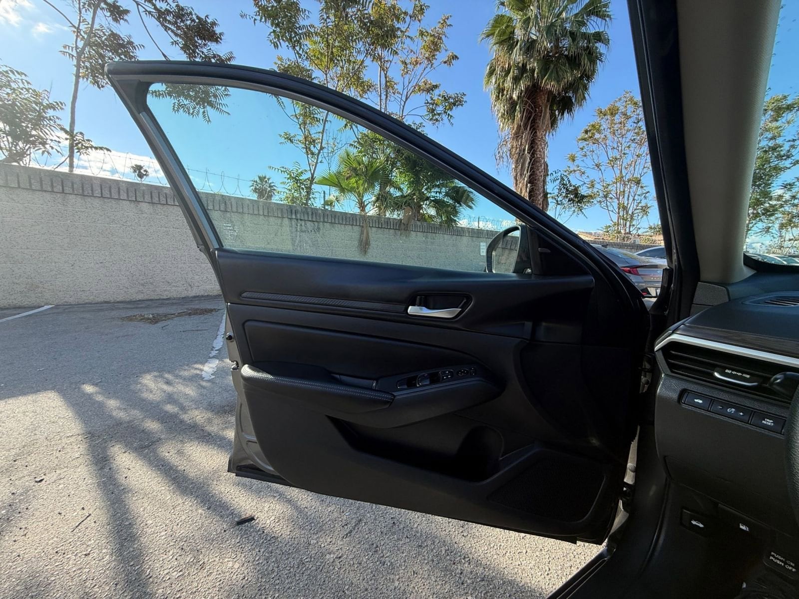 Thumbnail: 2025 Nissan Altima - 18