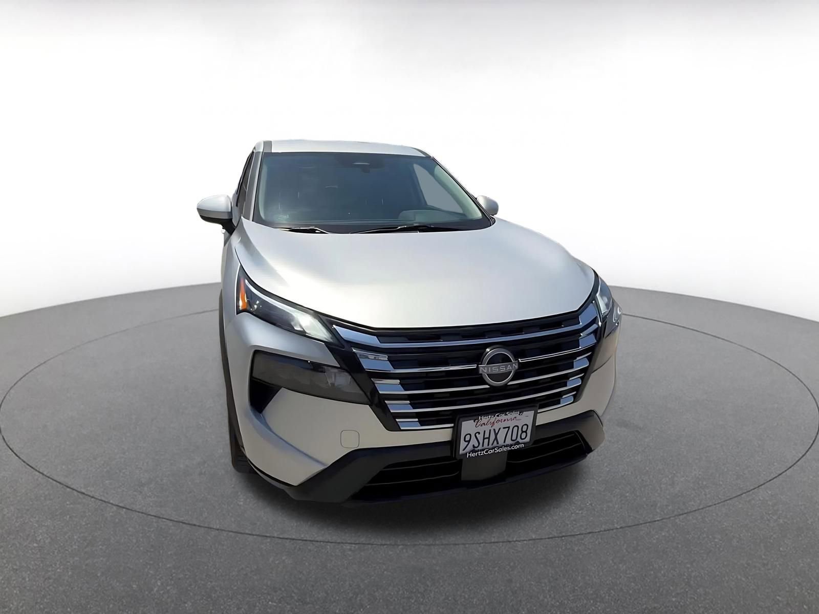Thumbnail: 2025 Nissan Rogue - 3