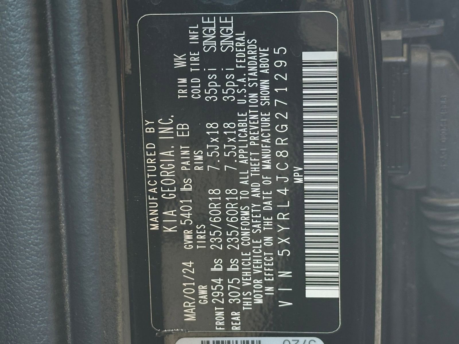 Thumbnail: 2024 Kia Sorento - 32