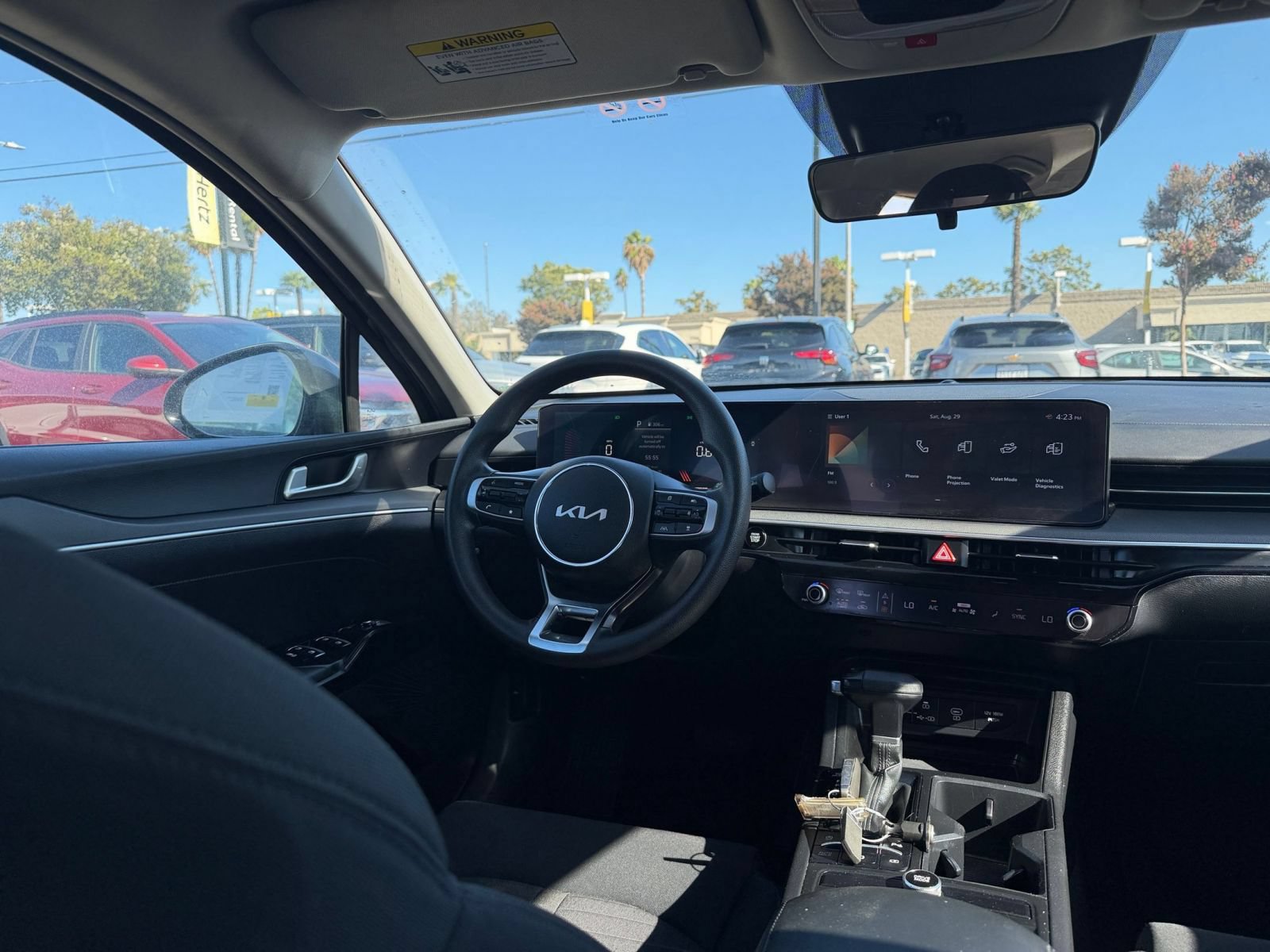 Thumbnail: 2025 Kia K5 - 32