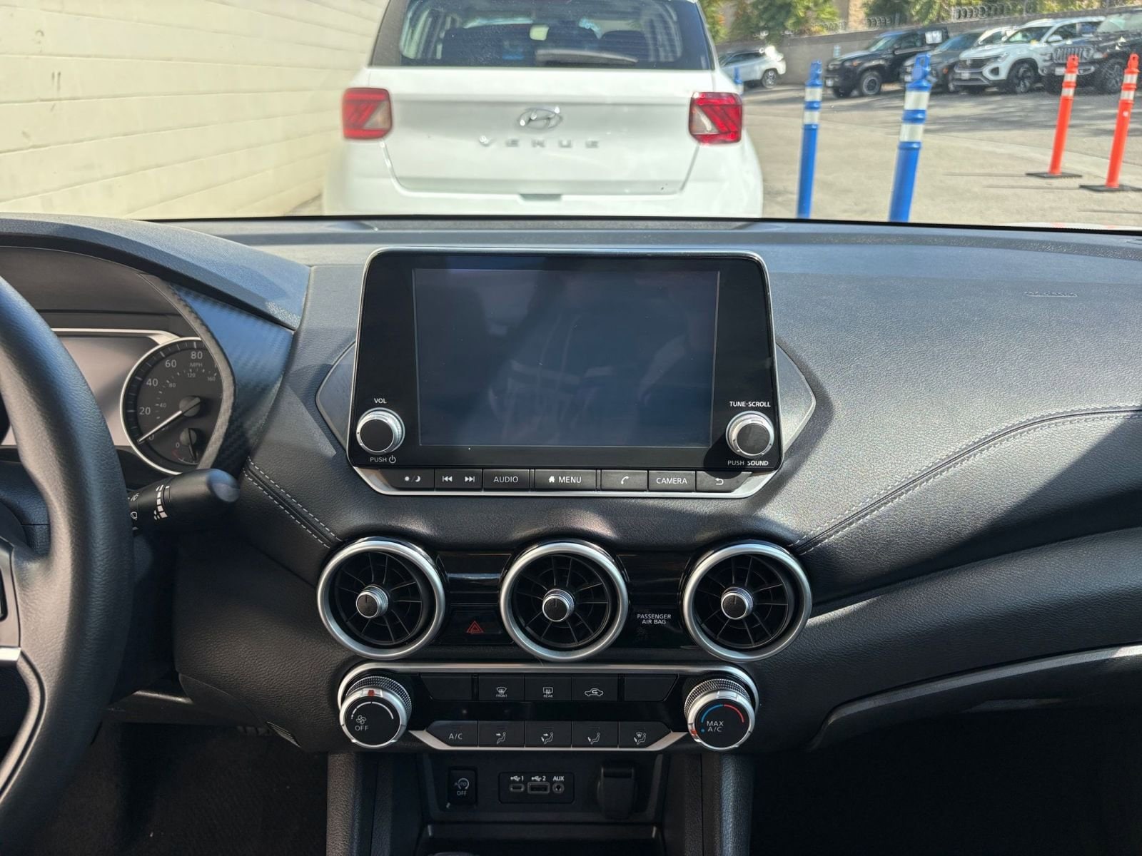 Thumbnail: 2024 Nissan Sentra - 18