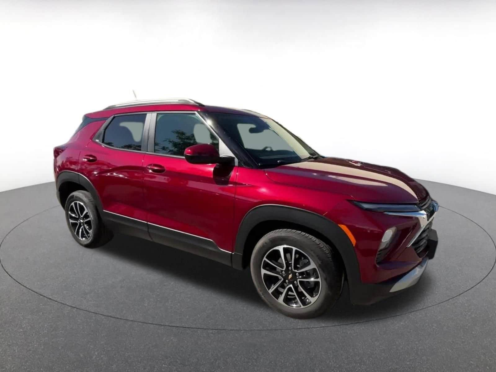 Thumbnail: 2025 Chevrolet TrailBlazer - 2