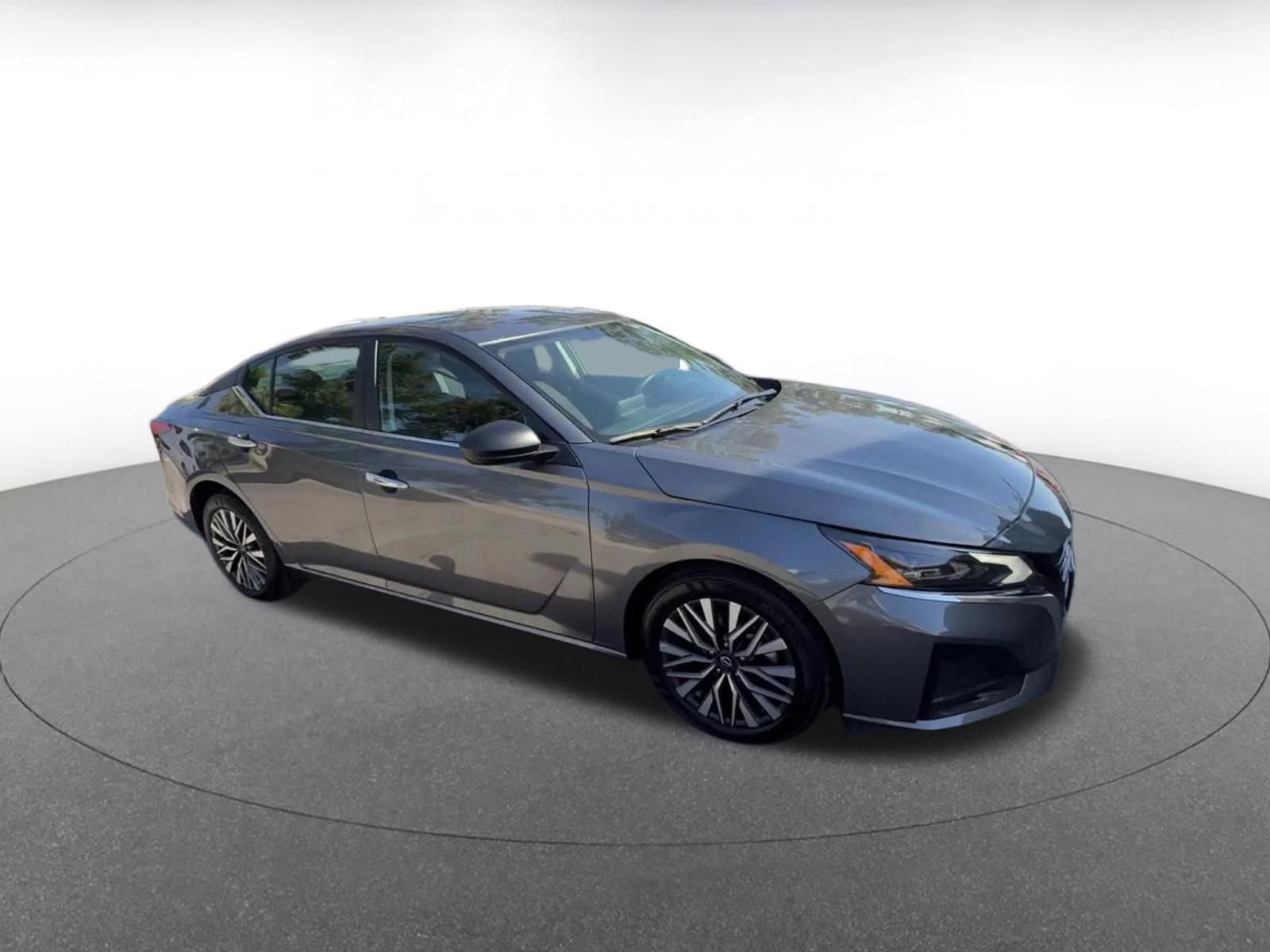 Thumbnail: 2025 Nissan Altima - 2
