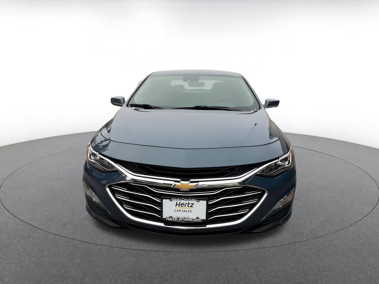 Thumbnail: 2024 Chevrolet Malibu - 4