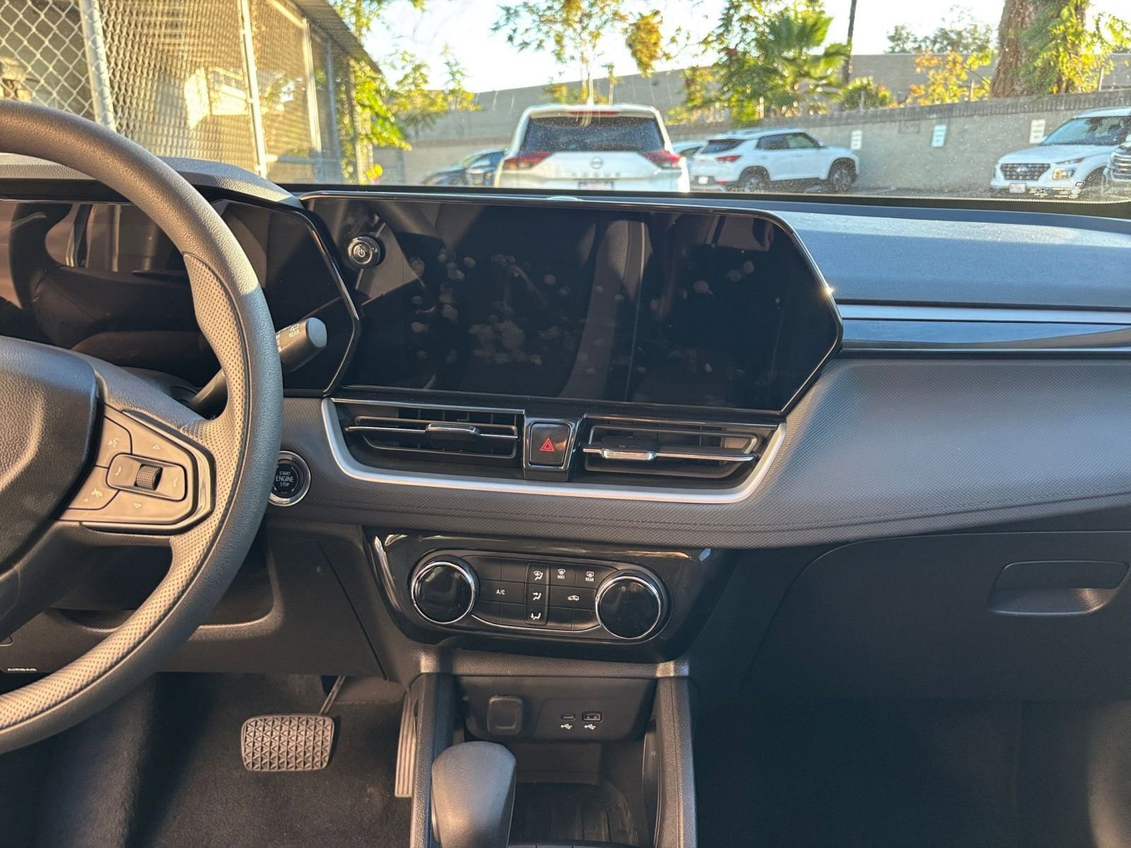 Thumbnail: 2025 Chevrolet TrailBlazer - 18