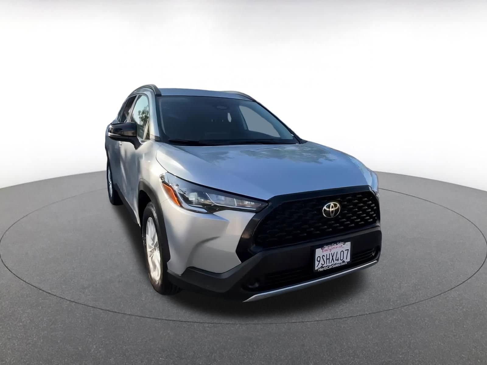 Thumbnail: 2025 Toyota Corolla Cross - 3