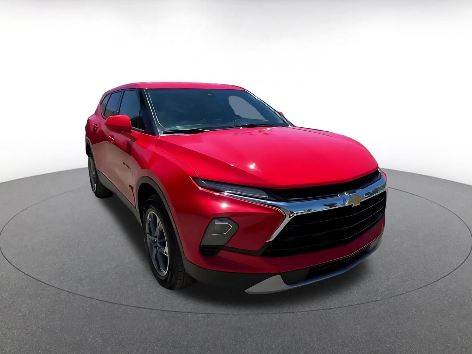 Thumbnail: 2025 Chevrolet Blazer - 3