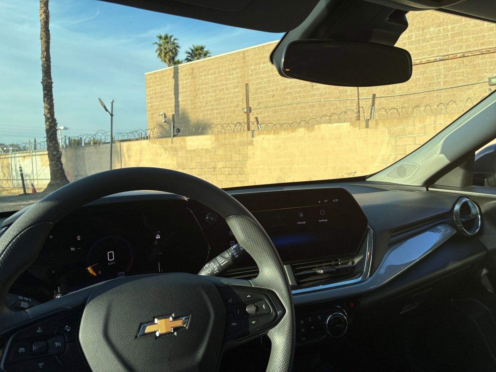 Thumbnail: 2025 Chevrolet Trax - 34