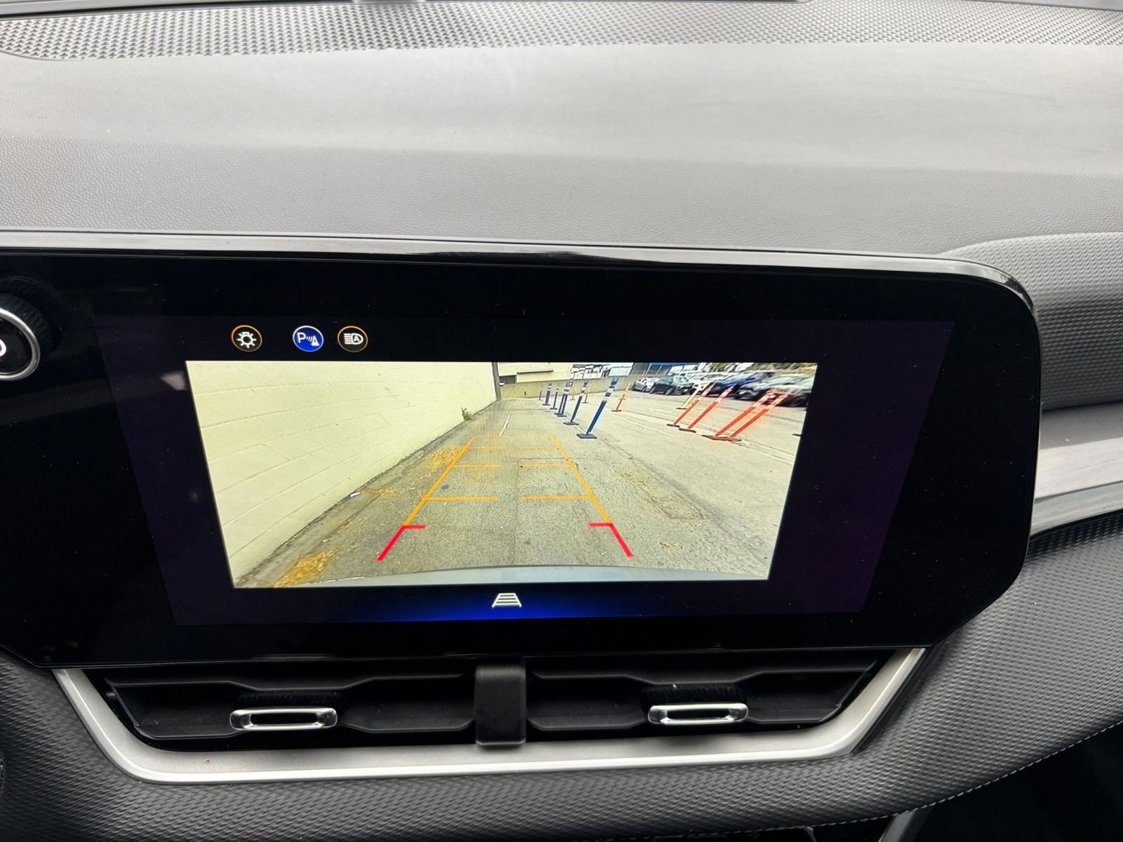 Thumbnail: 2025 Chevrolet Equinox - 17