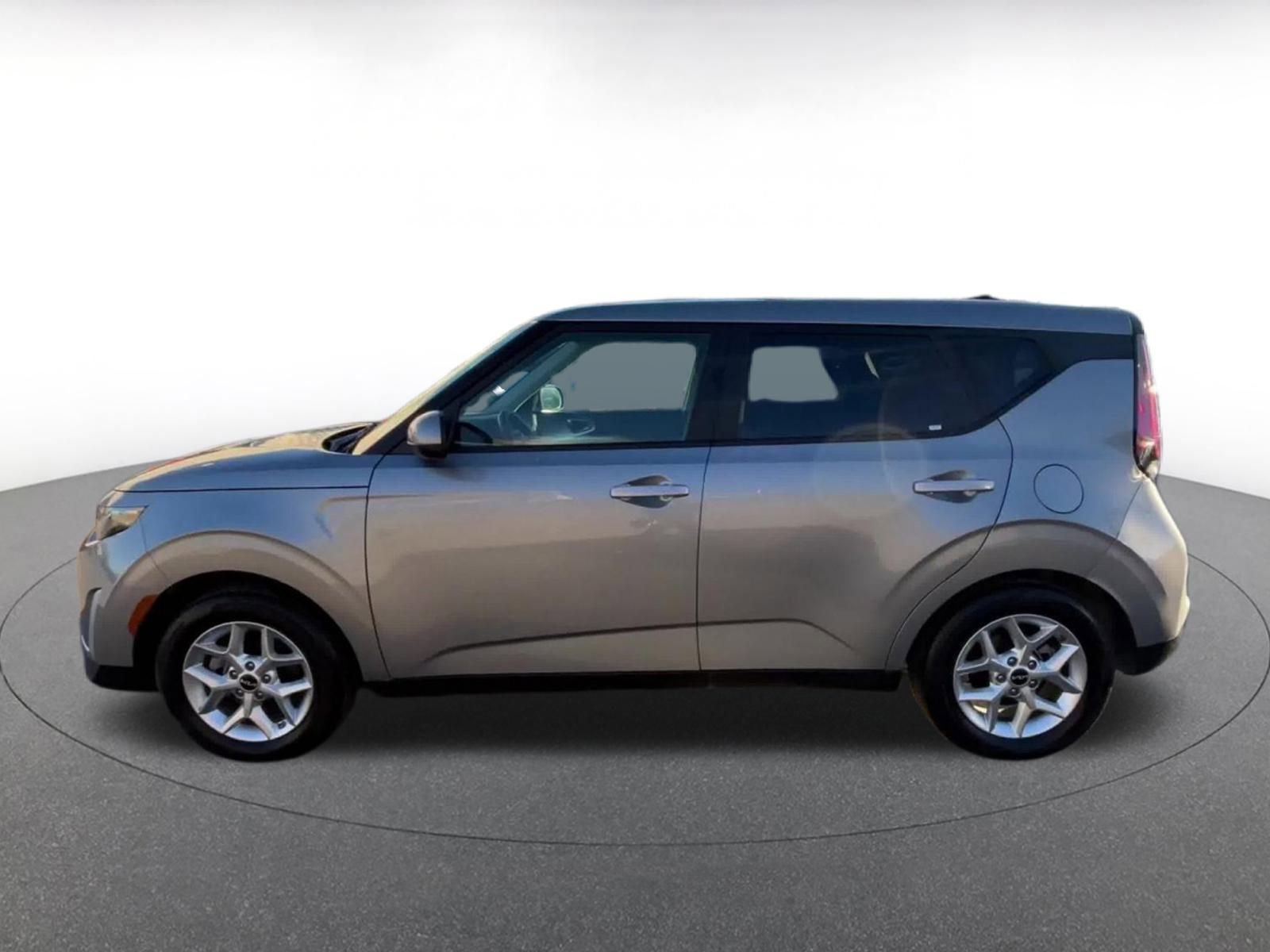 Thumbnail: 2025 Kia Soul - 9