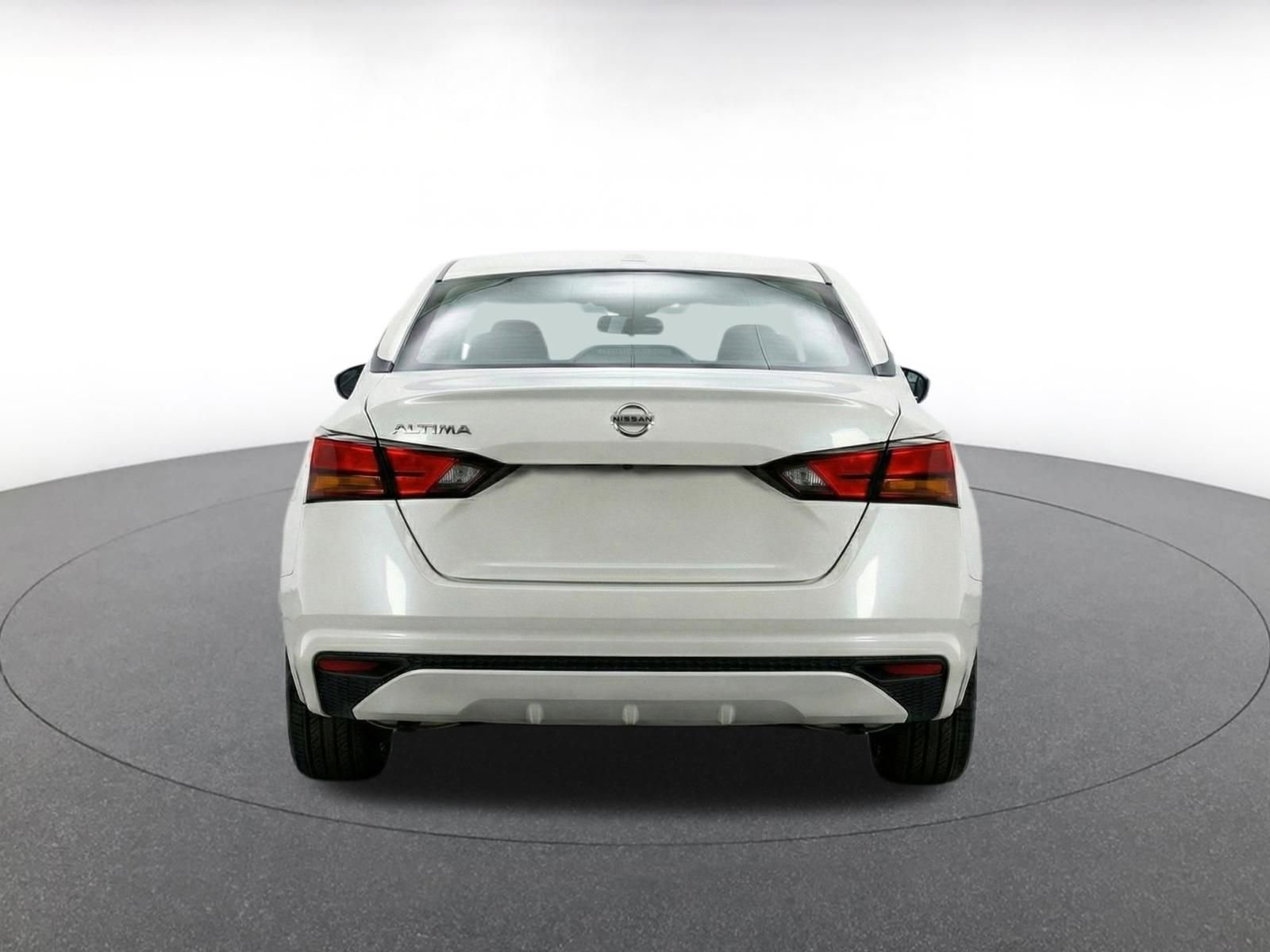 Thumbnail: 2025 Nissan Altima - 8
