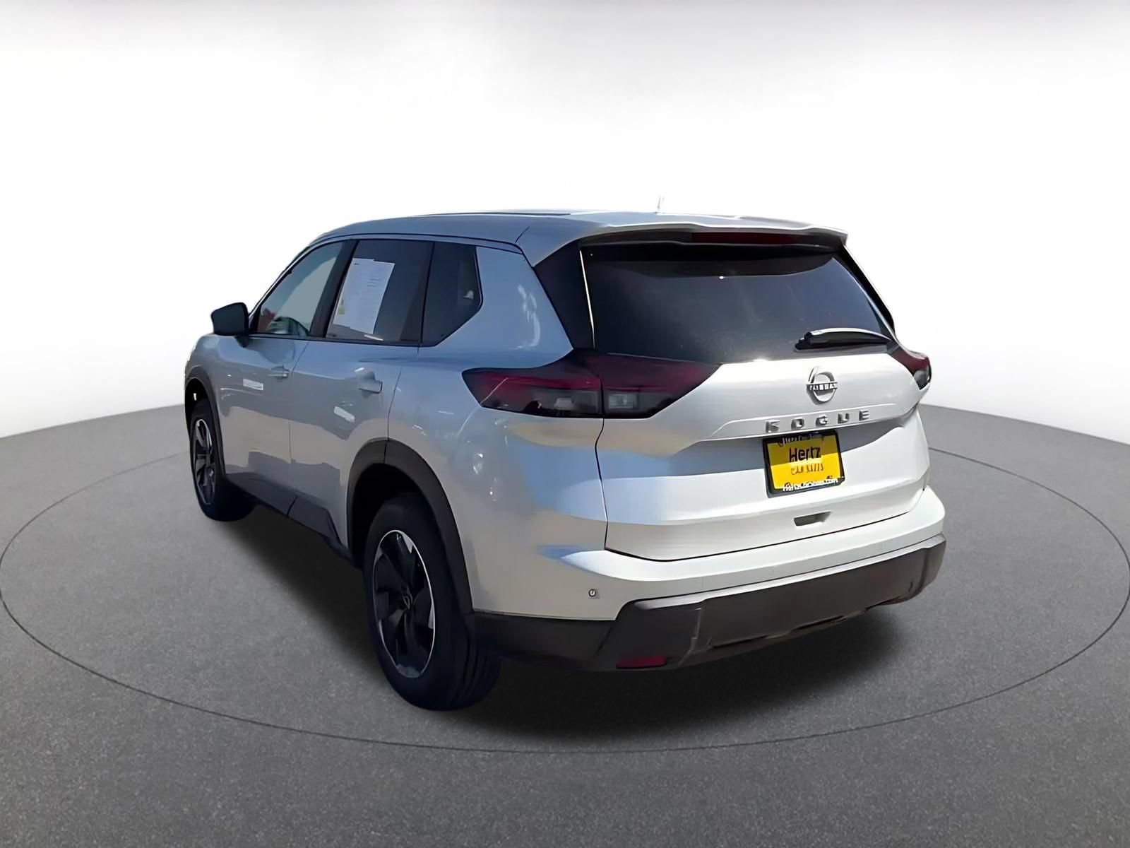 Thumbnail: 2025 Nissan Rogue - 9