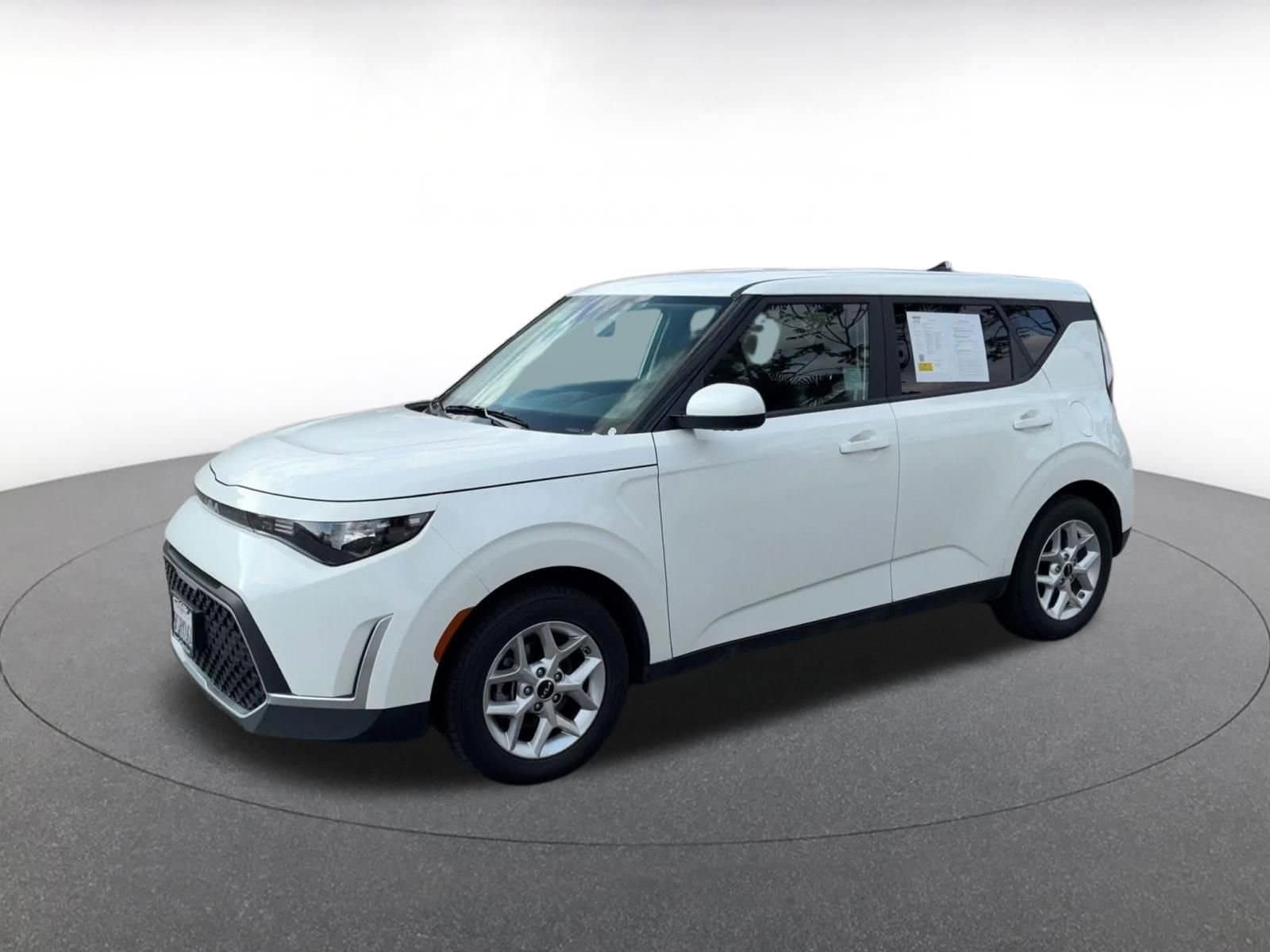 Thumbnail: 2025 Kia Soul - 8
