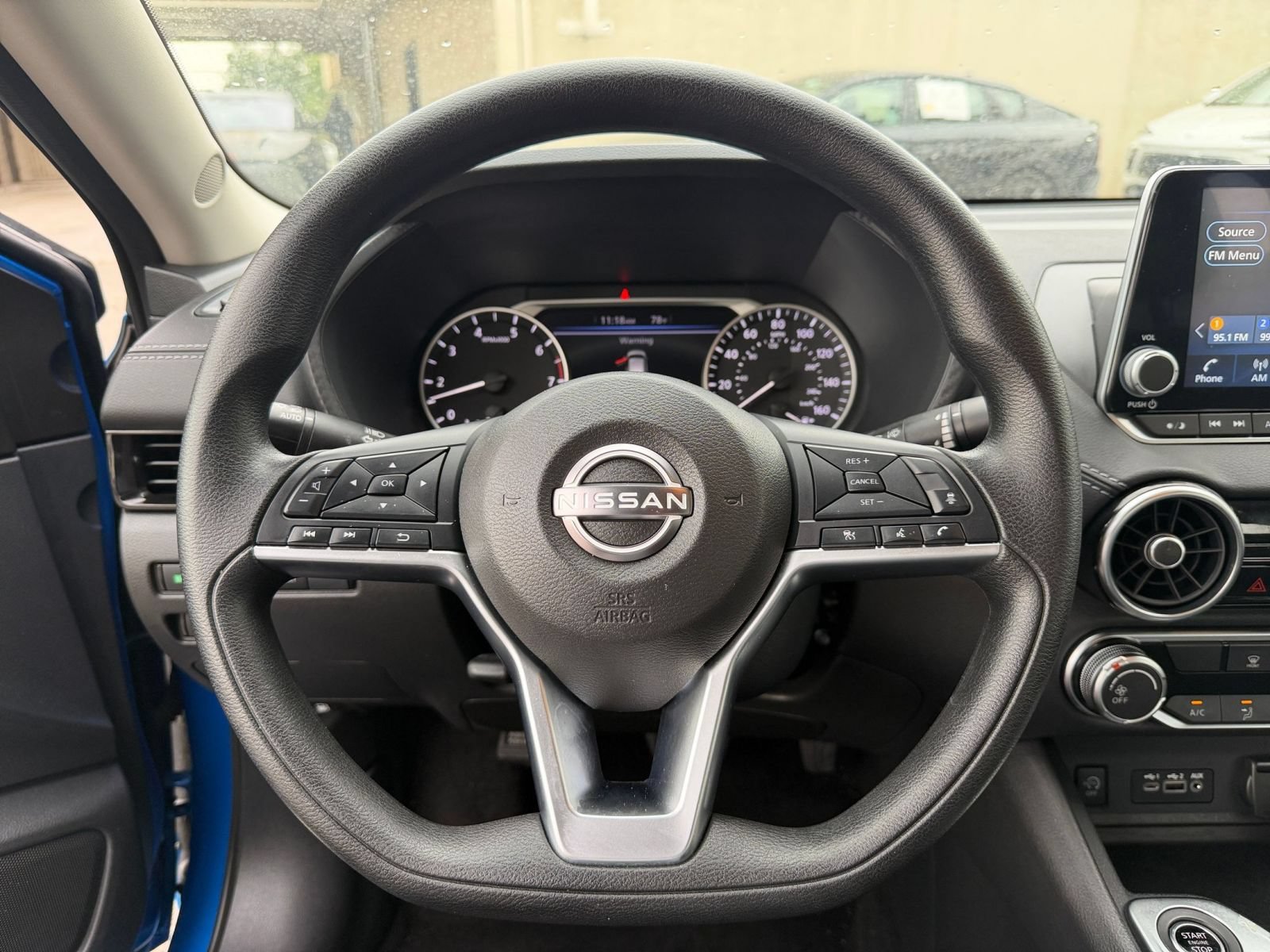 Thumbnail: 2025 Nissan Sentra - 25