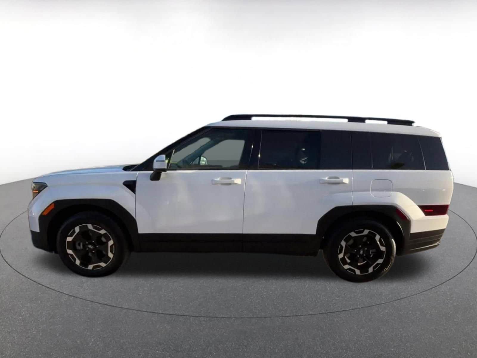 Thumbnail: 2025 Hyundai Santa Fe - 9