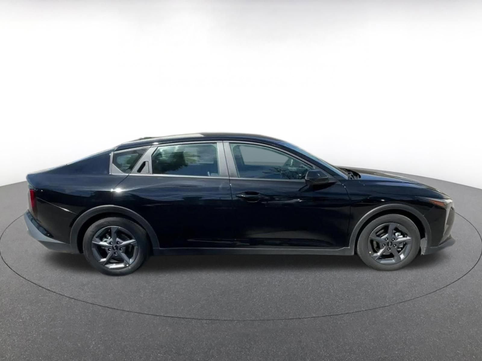 Thumbnail: 2025 Kia K4 - 16