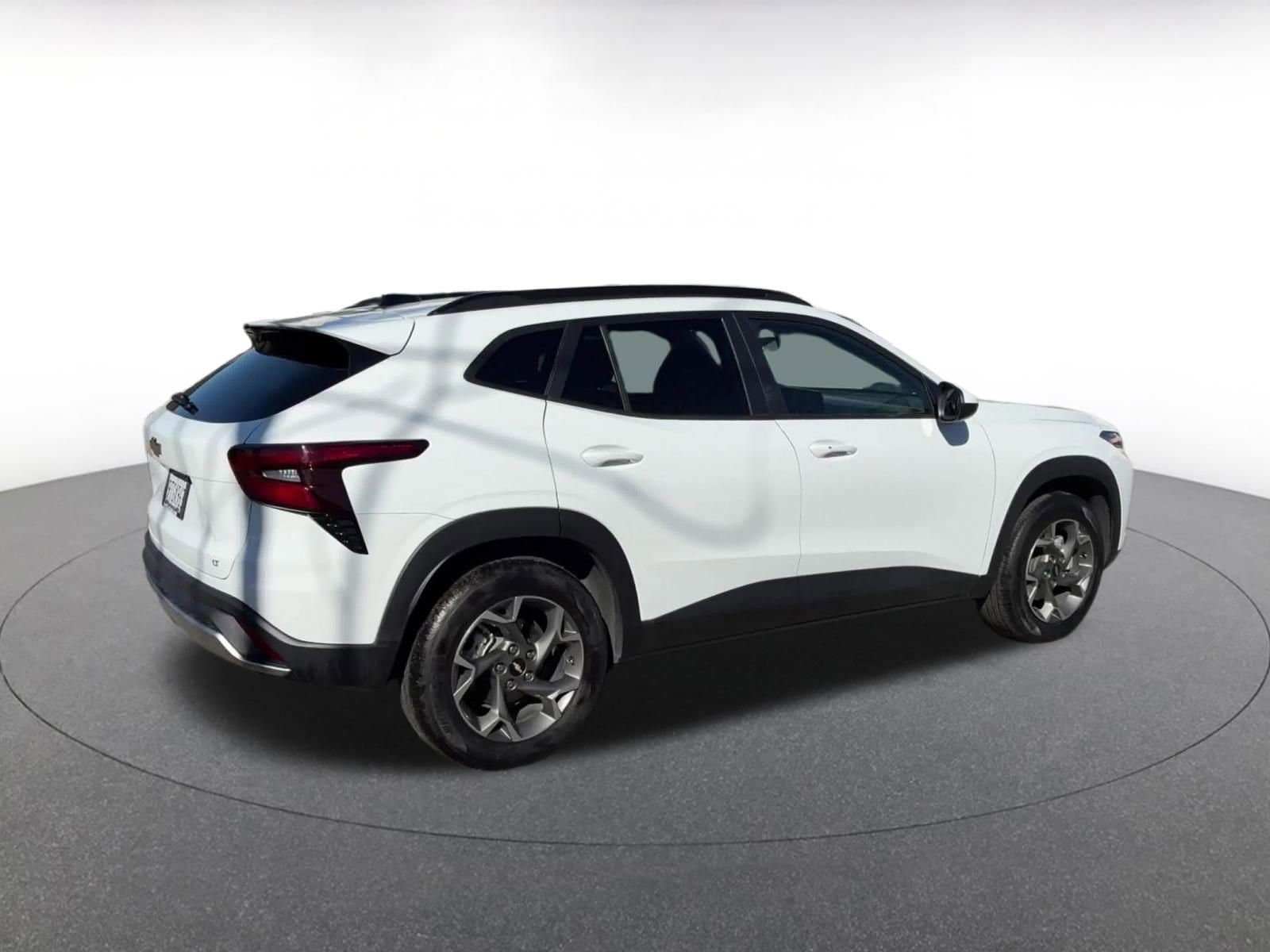 Thumbnail: 2025 Chevrolet Trax - 15