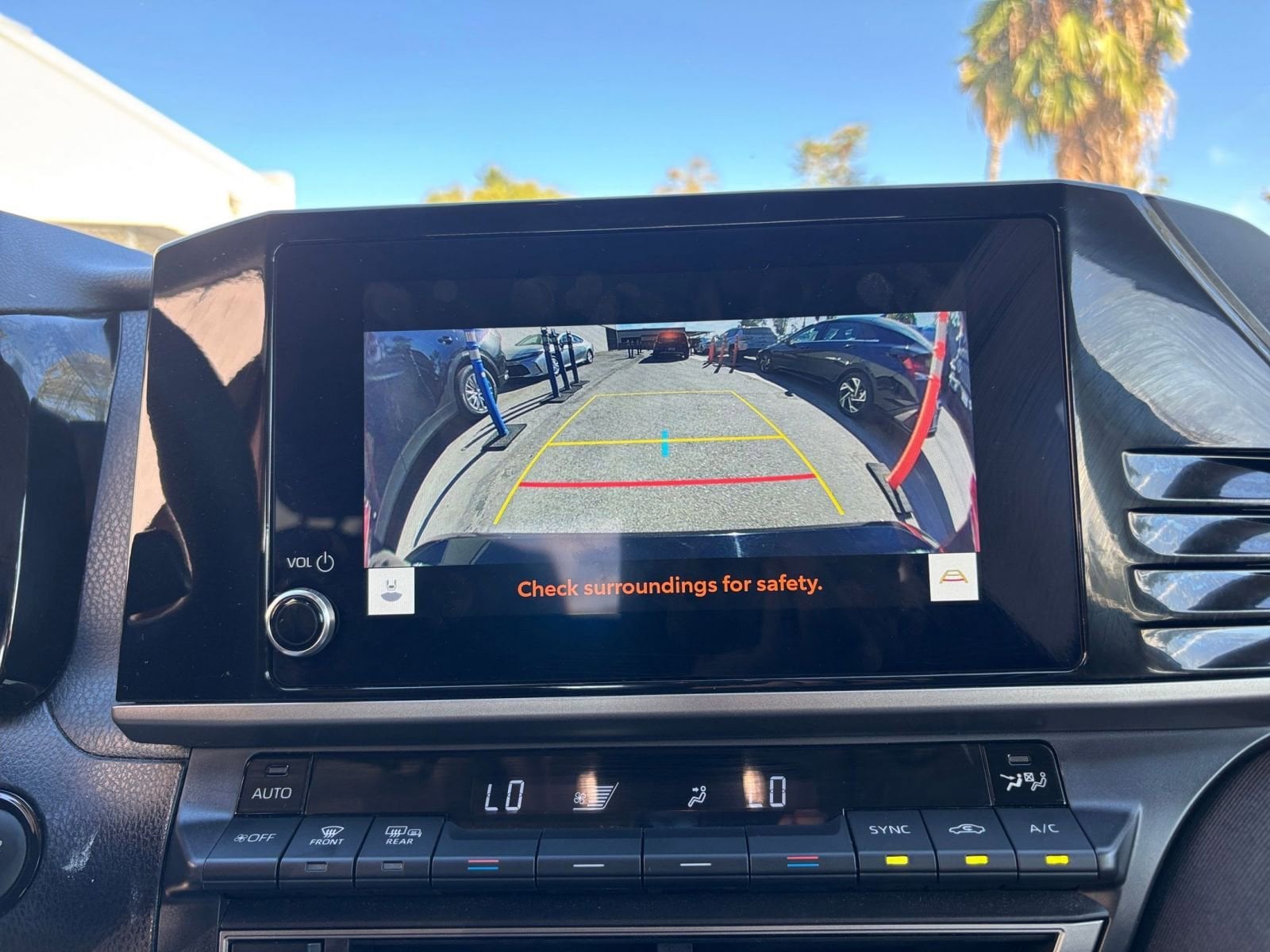 Thumbnail: 2025 Toyota Camry - 17