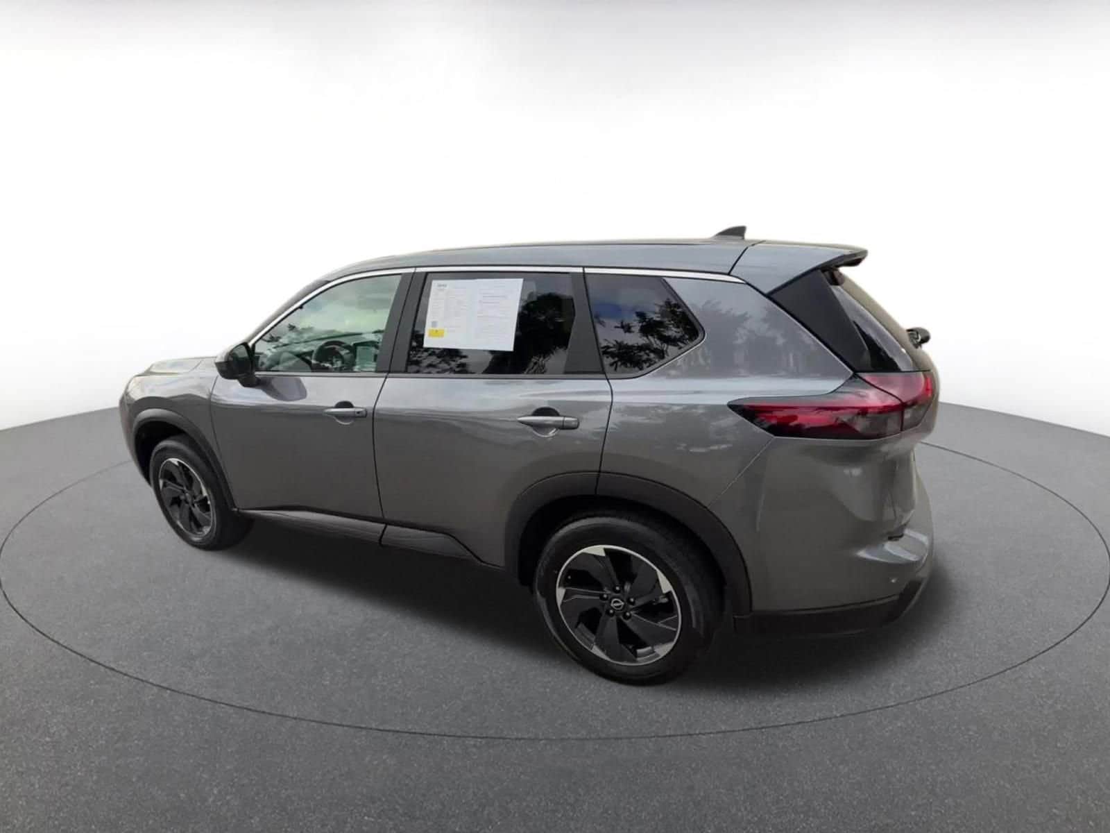 Thumbnail: 2025 Nissan Rogue - 10