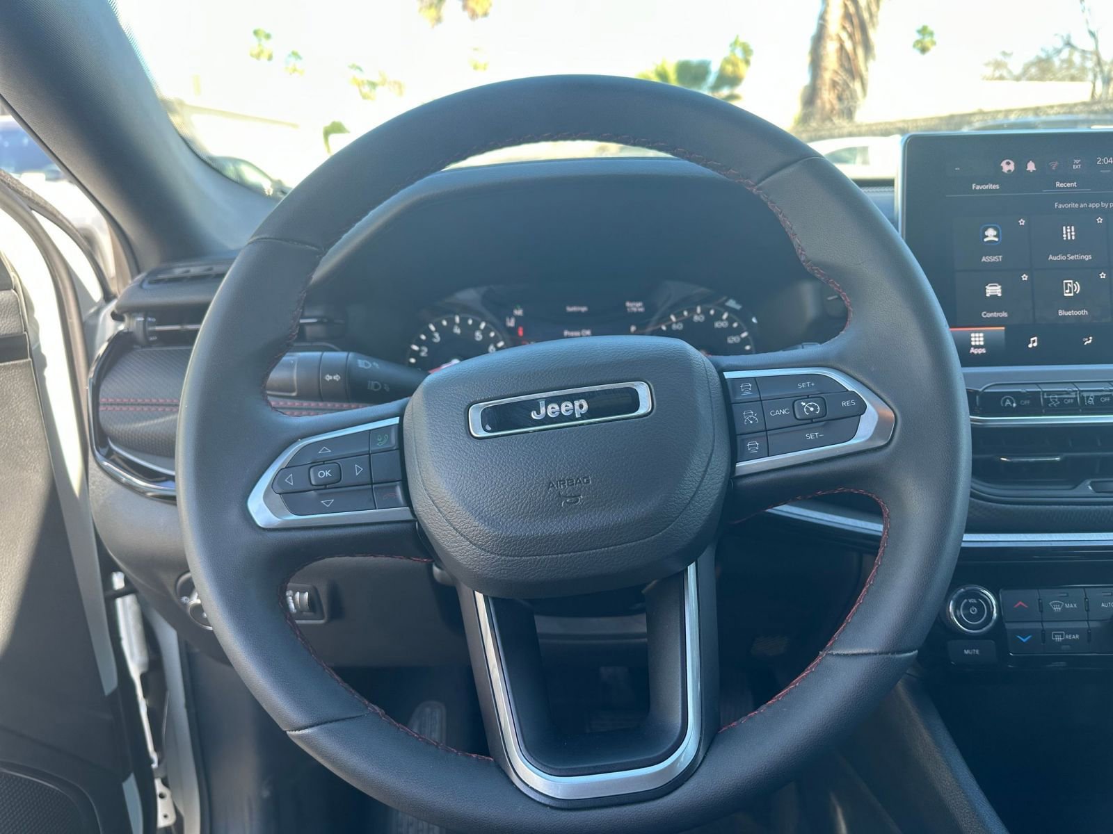 Thumbnail: 2025 Jeep Compass - 27